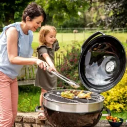 BBQ Charbon NAPOLEON Rodeo Pro22K-Leg 57 Cm -Weber Soldes Boutique bbq charbon ferme napoleon boule rodeo pro 57 cm 4